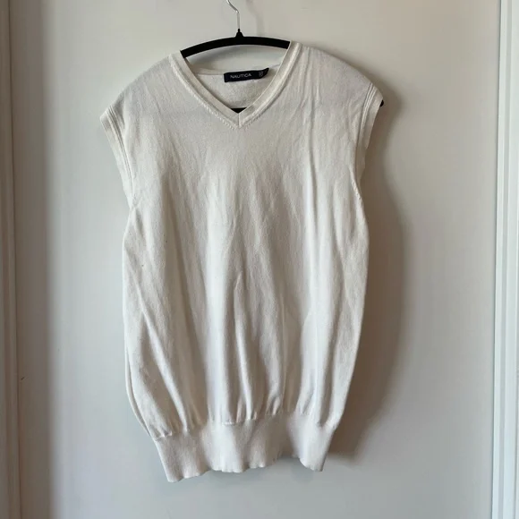 vest - Picture 1 of 2